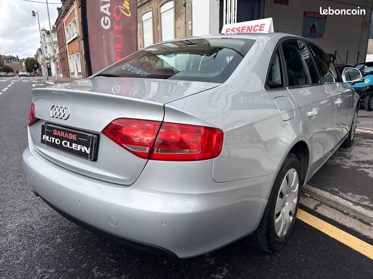 Loader AUDI A4 87.549Kms *CARNET à jour AUDI GARANTIE image