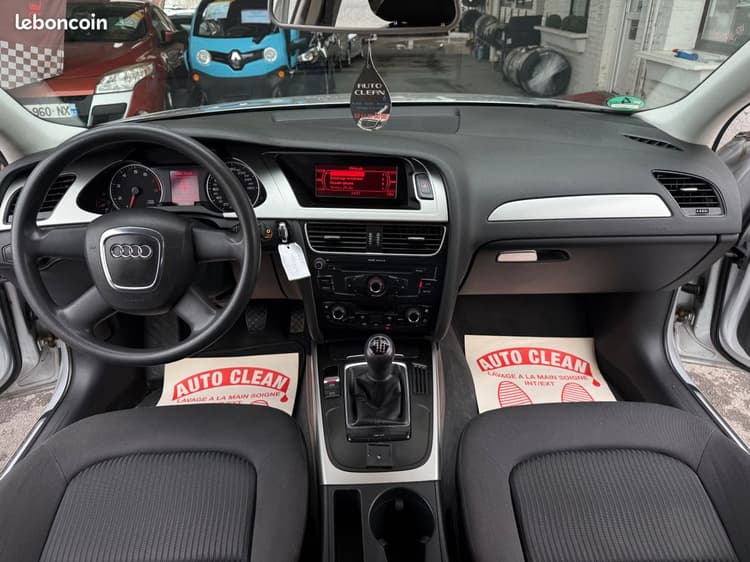 Loader AUDI A4 87.549Kms *CARNET à jour AUDI GARANTIE image