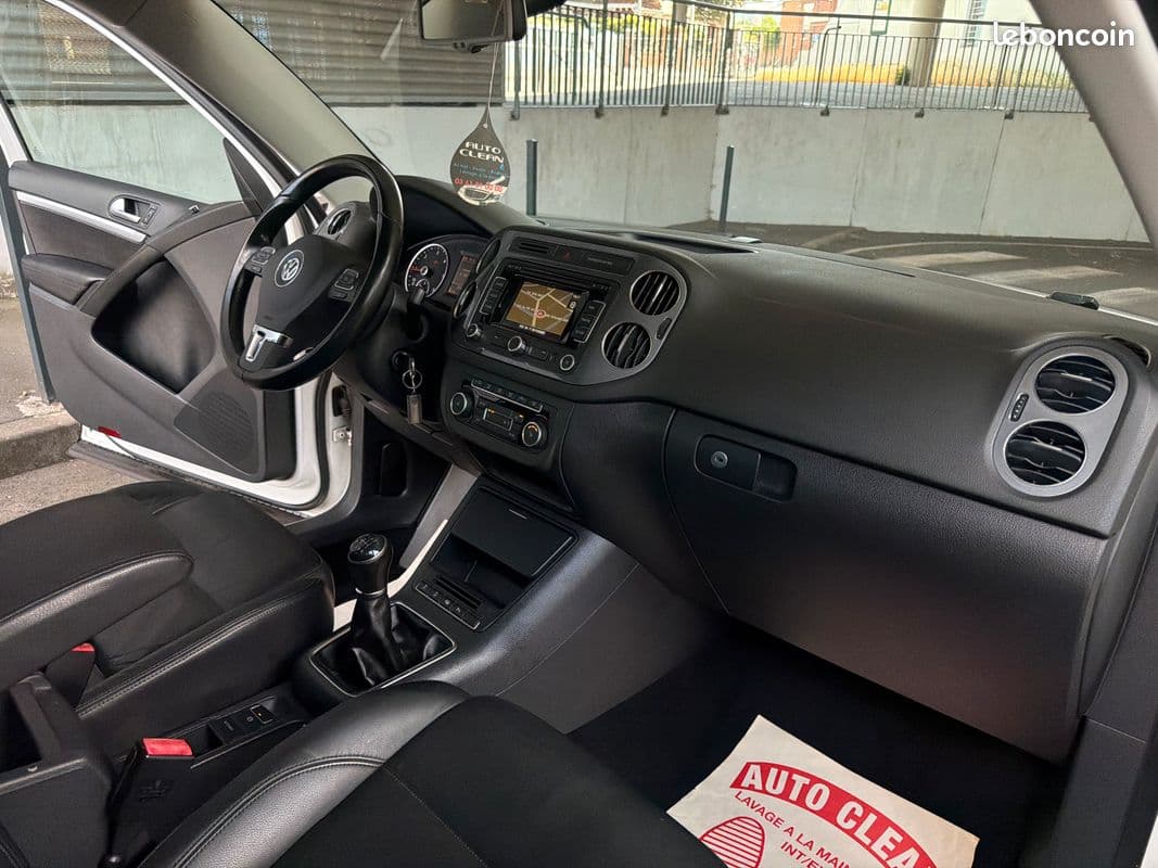volkswagen tiguan 2011 image 4