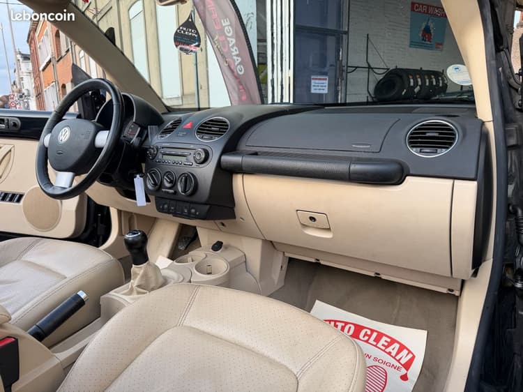 Loader NEW BEETLE Cabriolet Ph2 2.0i *CARNET à jour VOLKSWAGEN image