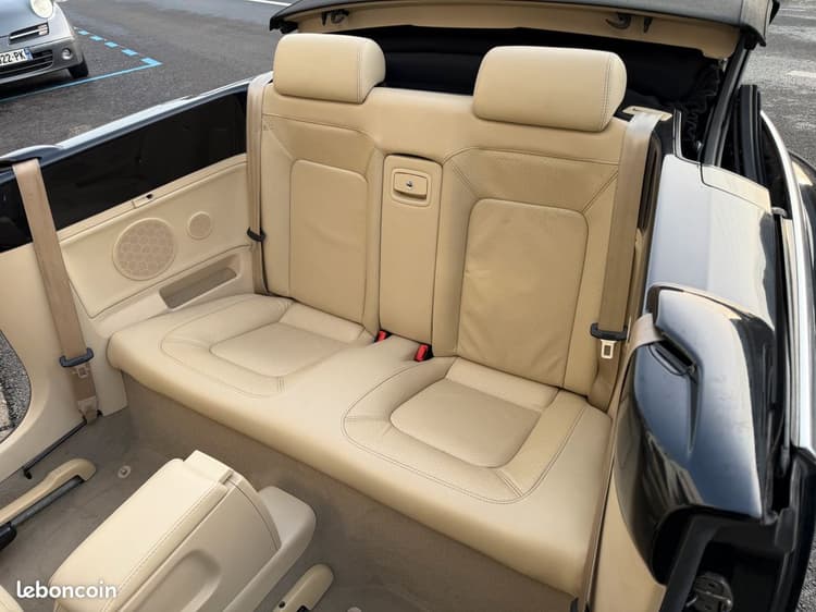 Loader NEW BEETLE Cabriolet Ph2 2.0i *CARNET à jour VOLKSWAGEN image