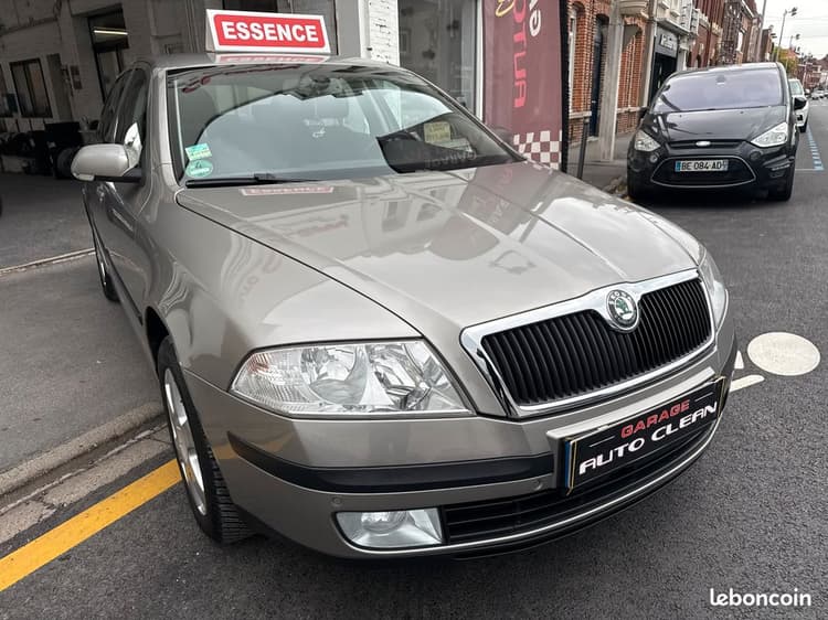 Loader Skoda OCTAVIA 62.253Kms 1ère main *CARNET à jour SKODA GARANTIE image