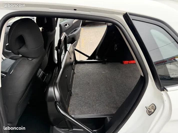 citroen c4 2015 image 4