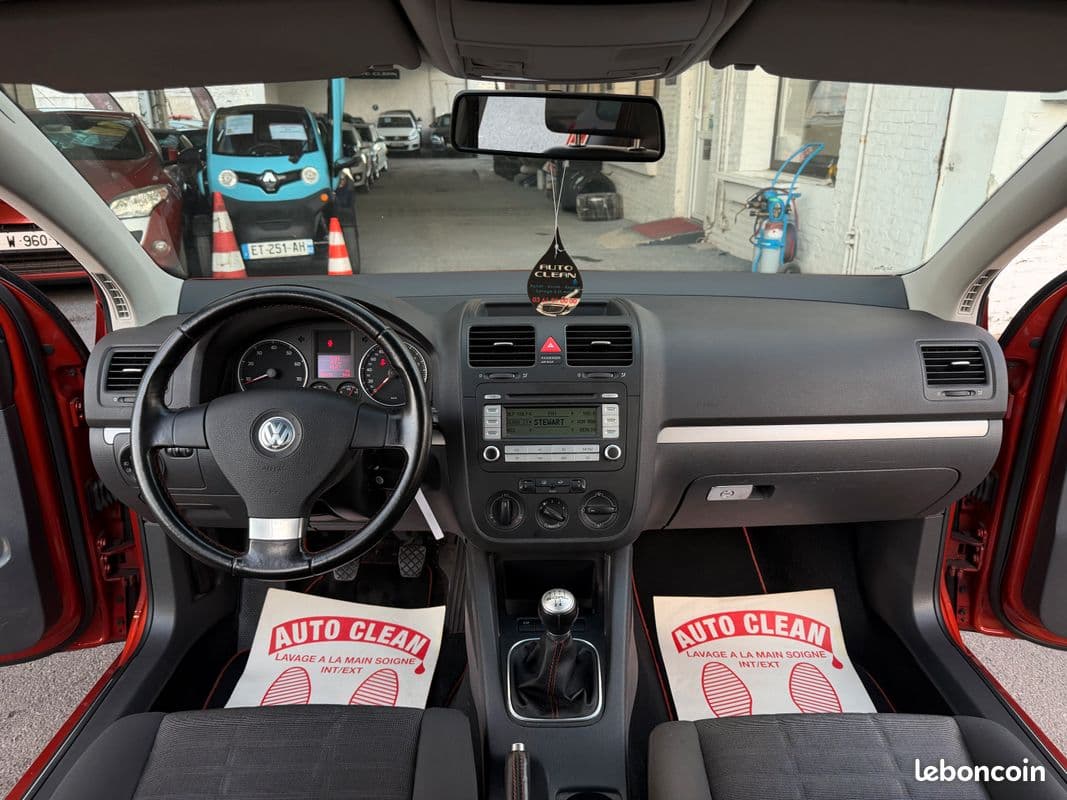 volkswagen golf 2006 image 2