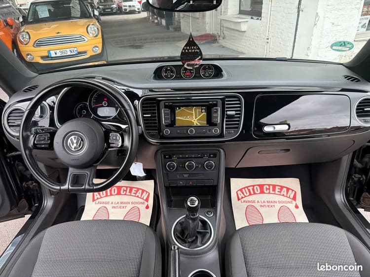 Loader VW Beetle 2.0TDi 140Ch *CARNET à jour VOLKSWAGEN image