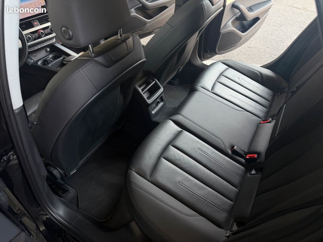 audi a4 2019 image 8