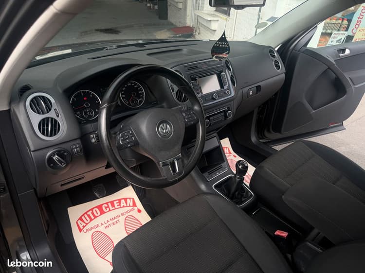 Loader 🇫🇷TIGUAN 140Ch 1ère Main *SUIVI Complet VOLKSWAGEN image