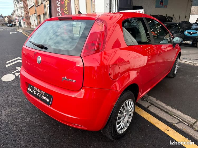 Loader FIAT Grande Punto 1.4i *CARNET à Jour GARANTIE image