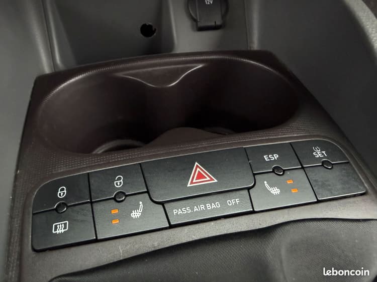 Loader SEAT IBIZA 1.2i 70Ch *99.918Kms DISTRIB à Chaîne image