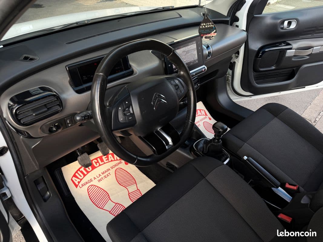 citroen c4 cactus 2020 image 3