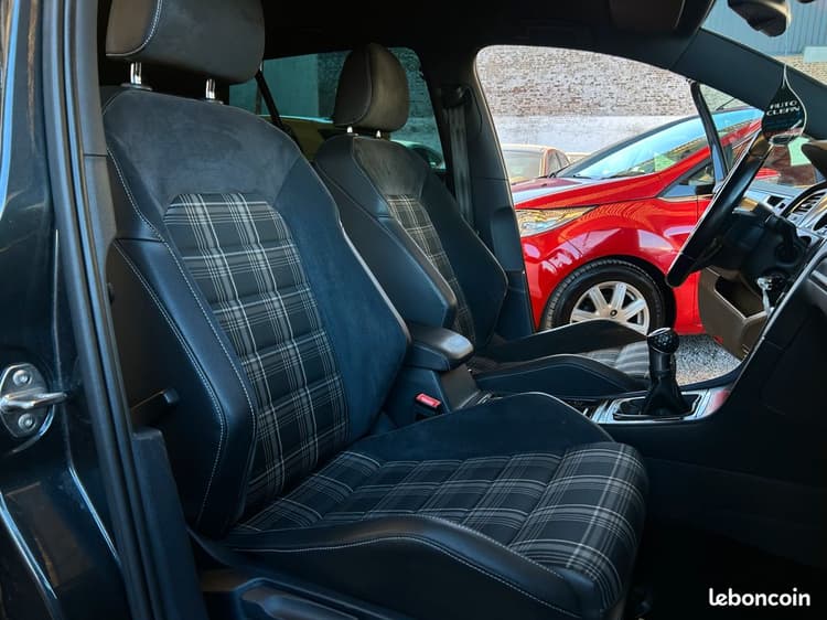 Loader GOLF VII GTD 2.0TDi 184Ch *Carnet à Jour BVM6 image