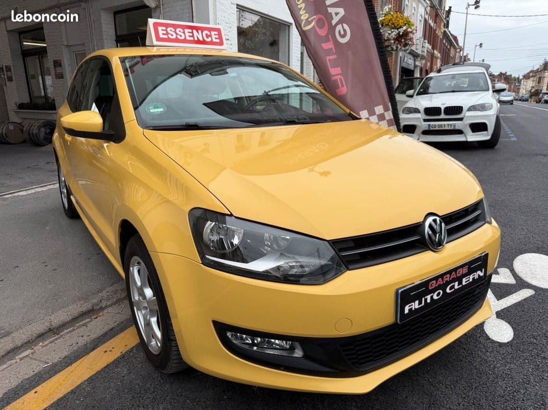 volkswagen polo 2011 image 2