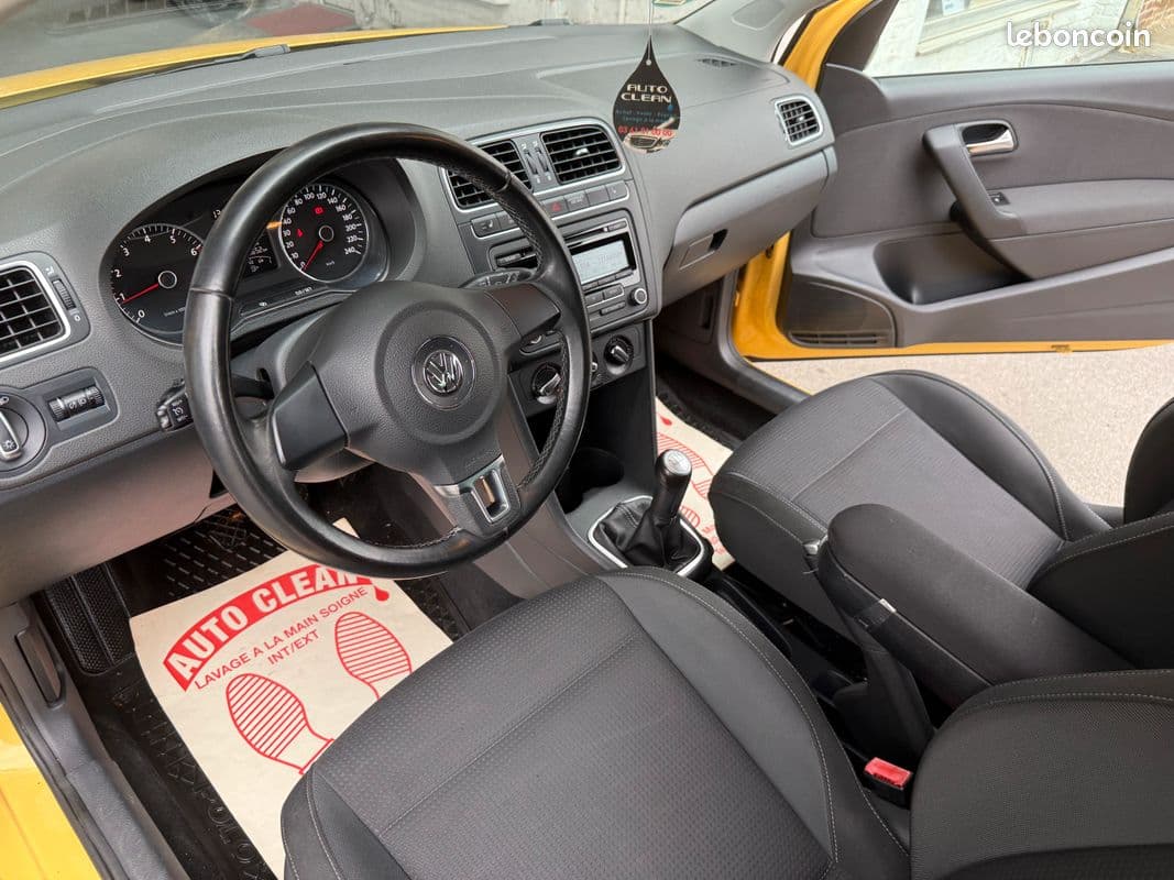 volkswagen polo 2011 image 3