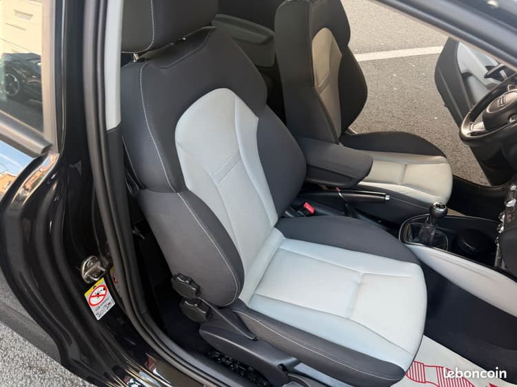 Loader 🇫🇷AUDI A1 1.6TDi *HISTORIQUE Complet 105Ch GARANTIE image