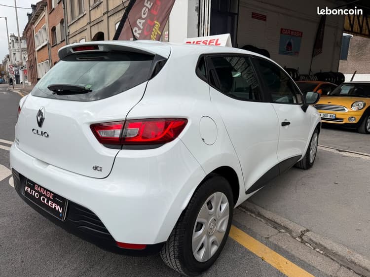 Loader 🇫🇷CLIO IV 1.5 DCI 2Places 2014 *TVA RECUPERABLE image
