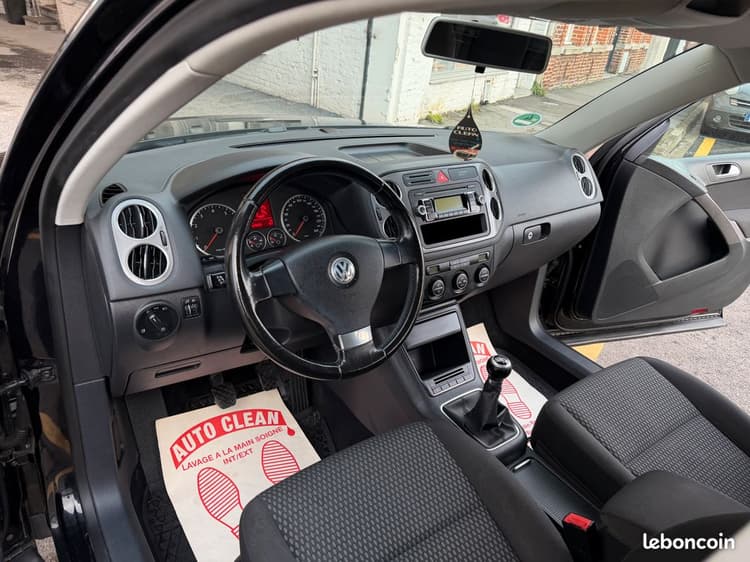 Loader TIGUAN 1.4TSi 150Ch 4x4 *CARNET à jour VOLKSWAGEN image