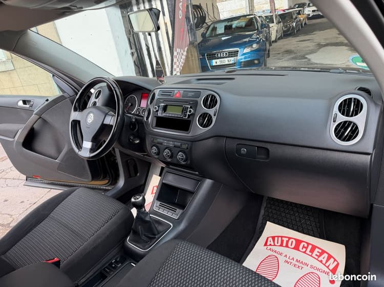 Loader TIGUAN 1.4TSi 150Ch 4x4 *CARNET à jour VOLKSWAGEN image