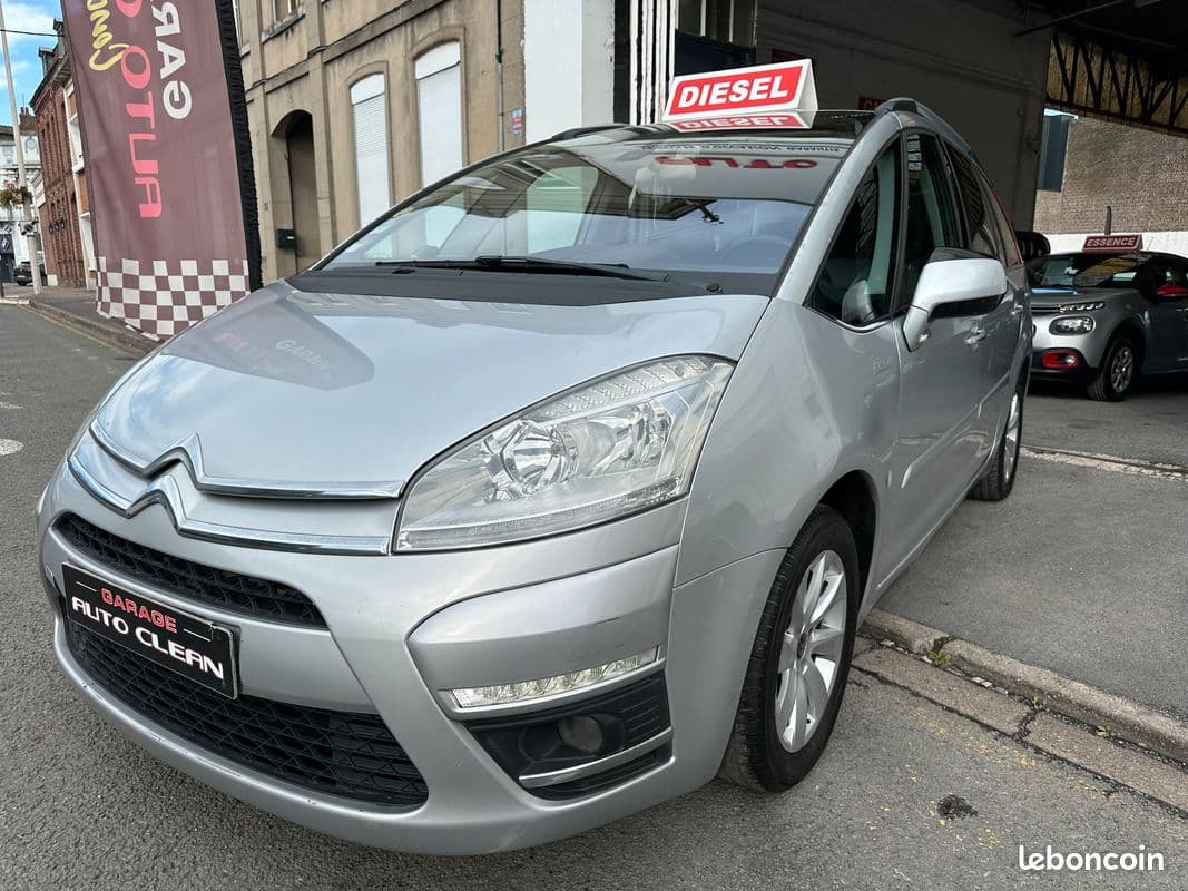 citroen c4 picasso 2012 image 1