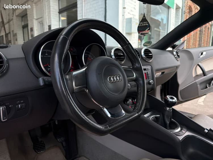 Loader AUDI TT 2.0TFSi 200Ch *CARNET à Jour GARANTIE image
