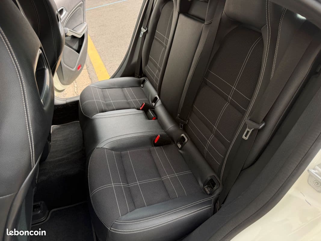 mercedes-benz classe cla 2013 image 8