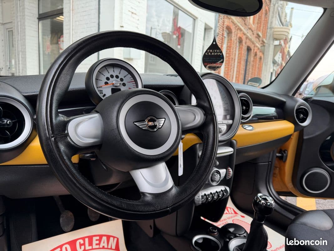 mini cooper 2007 image 4