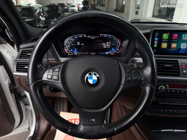 Loader X5 M40d XDrive 7 PLACES Cockpit *MODELE UNIQUE image