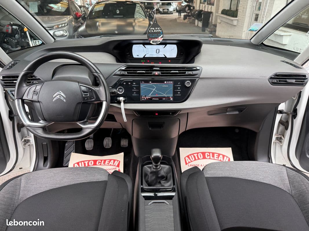 citroen c4 spacetourer 2019 image 4