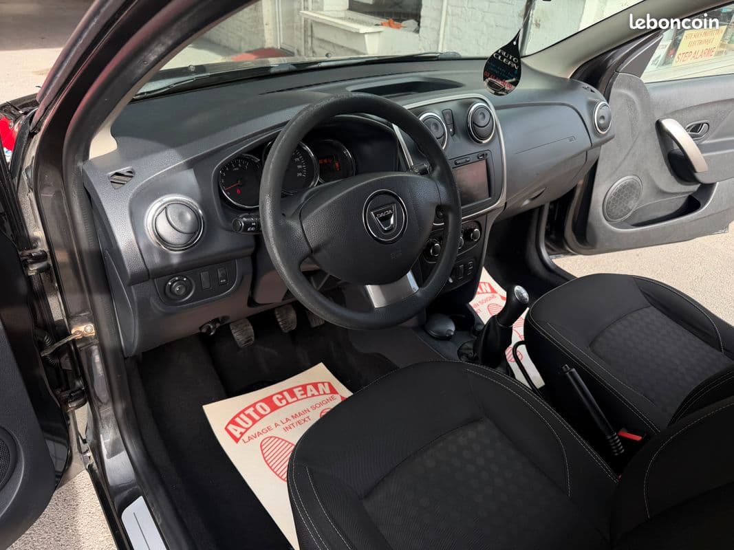 dacia logan 2014 image 3
