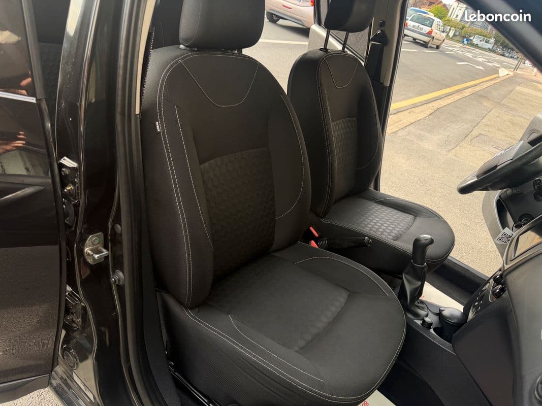 dacia logan 2014 image 6