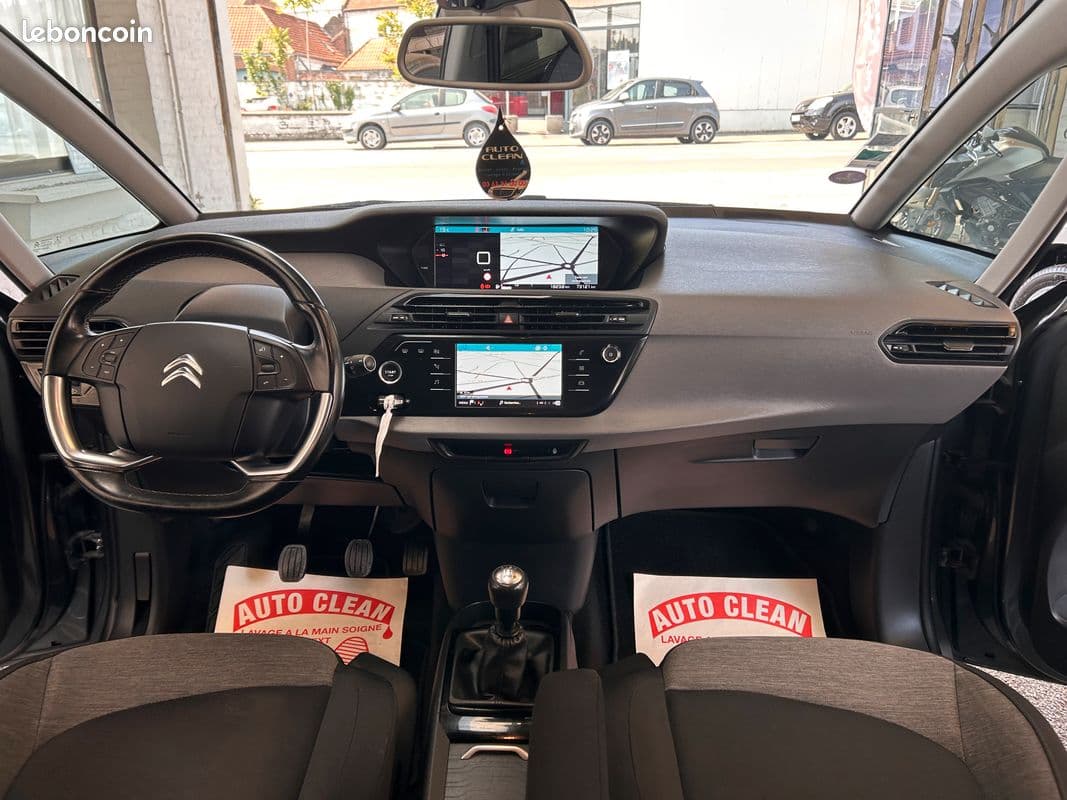 citroen c4 picasso 2017 image 3
