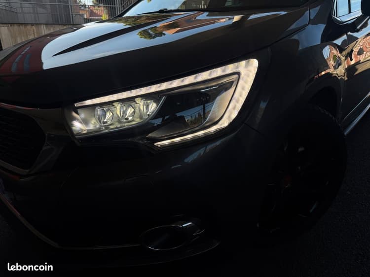 Loader 🇫🇷DS4 1.6i 210Ch *PERFORMANCE Line CARPLAY Distrib à chaîne image