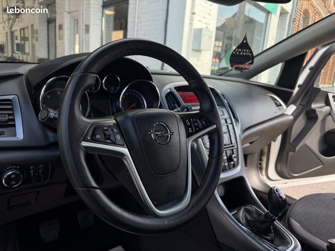 opel astra 2014 image 5