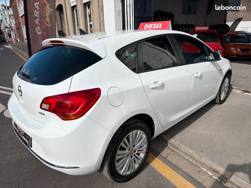 opel astra 2014 image 6