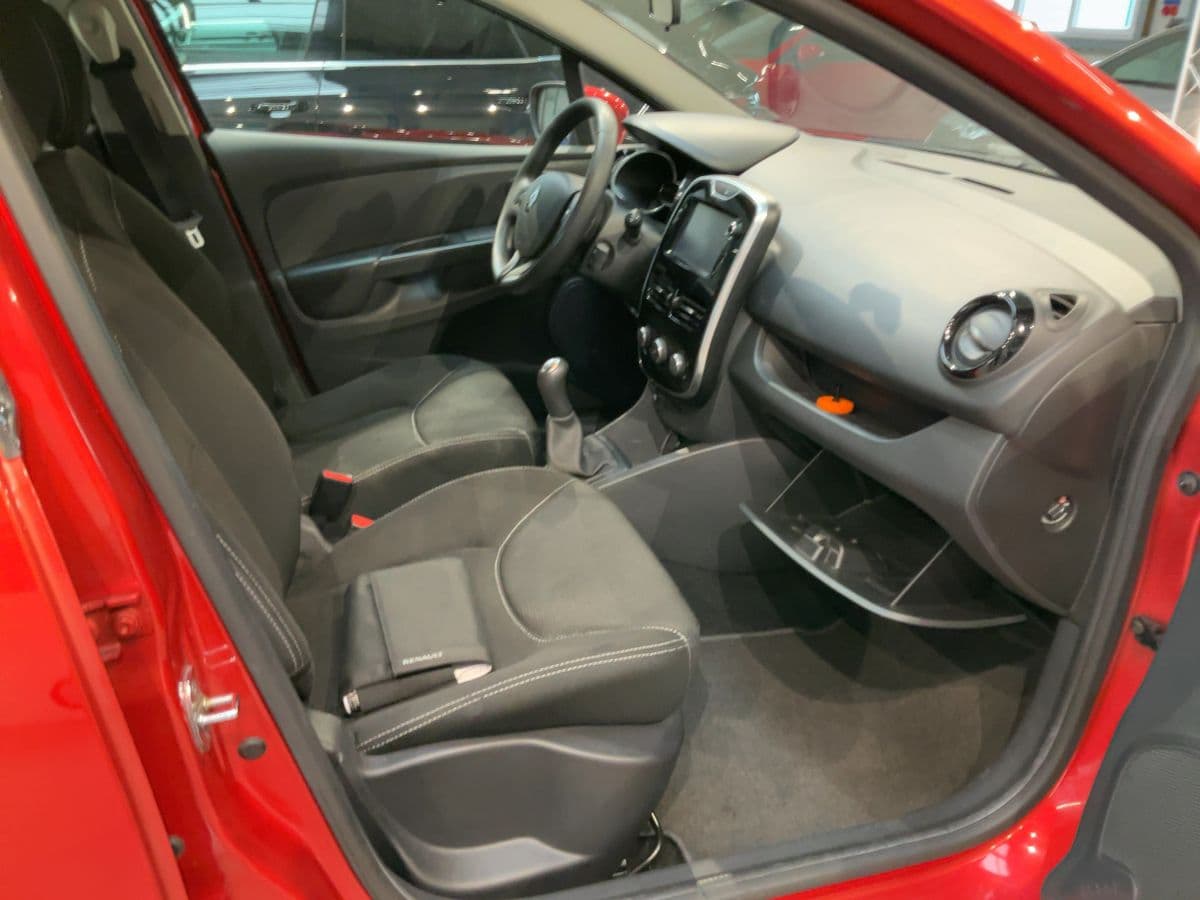 renault Clio 2015 image 6