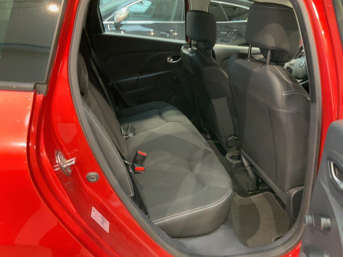 renault Clio 2015 image 7