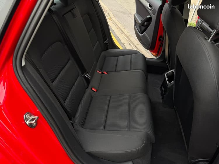 Loader AUDI A4 *95.510Kms CARNET à JOUR 1ère Main BVA7 image