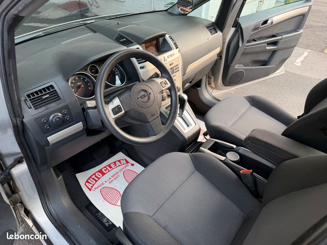 opel zafira 2008 image 4