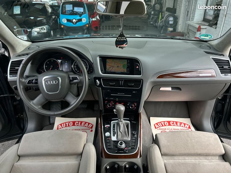 Loader AUDI Q5 3.0 TDi Avus *Carnet à Jour 4x4 BVA7 FULL OPTIONS image