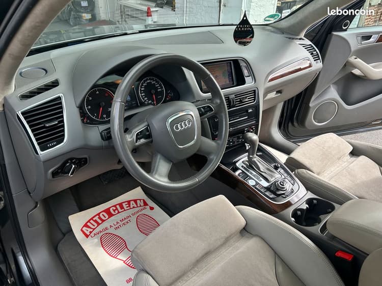 Loader AUDI Q5 3.0 TDi Avus *Carnet à Jour 4x4 BVA7 FULL OPTIONS image