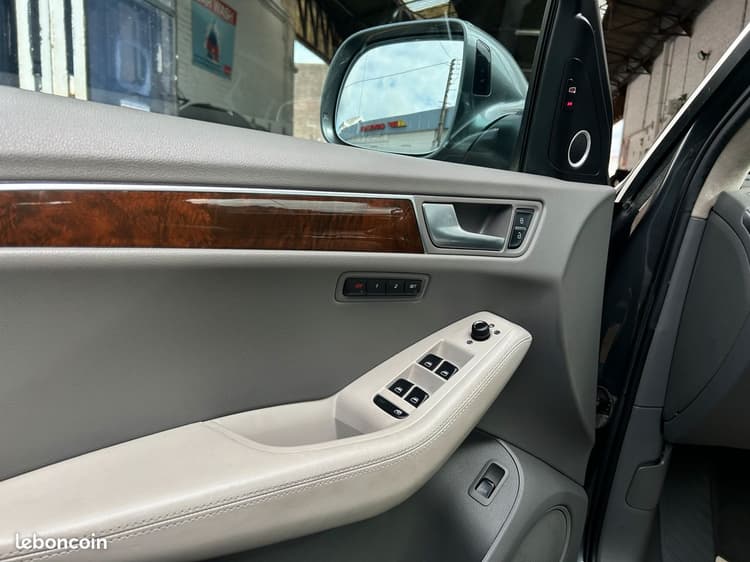 Loader AUDI Q5 3.0 TDi Avus *Carnet à Jour 4x4 BVA7 FULL OPTIONS image