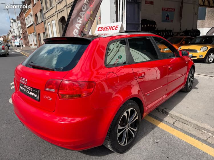 Loader AUDI A3 1.8TFSi 160Ch S-line *CARNET à Jour GARANTIE image