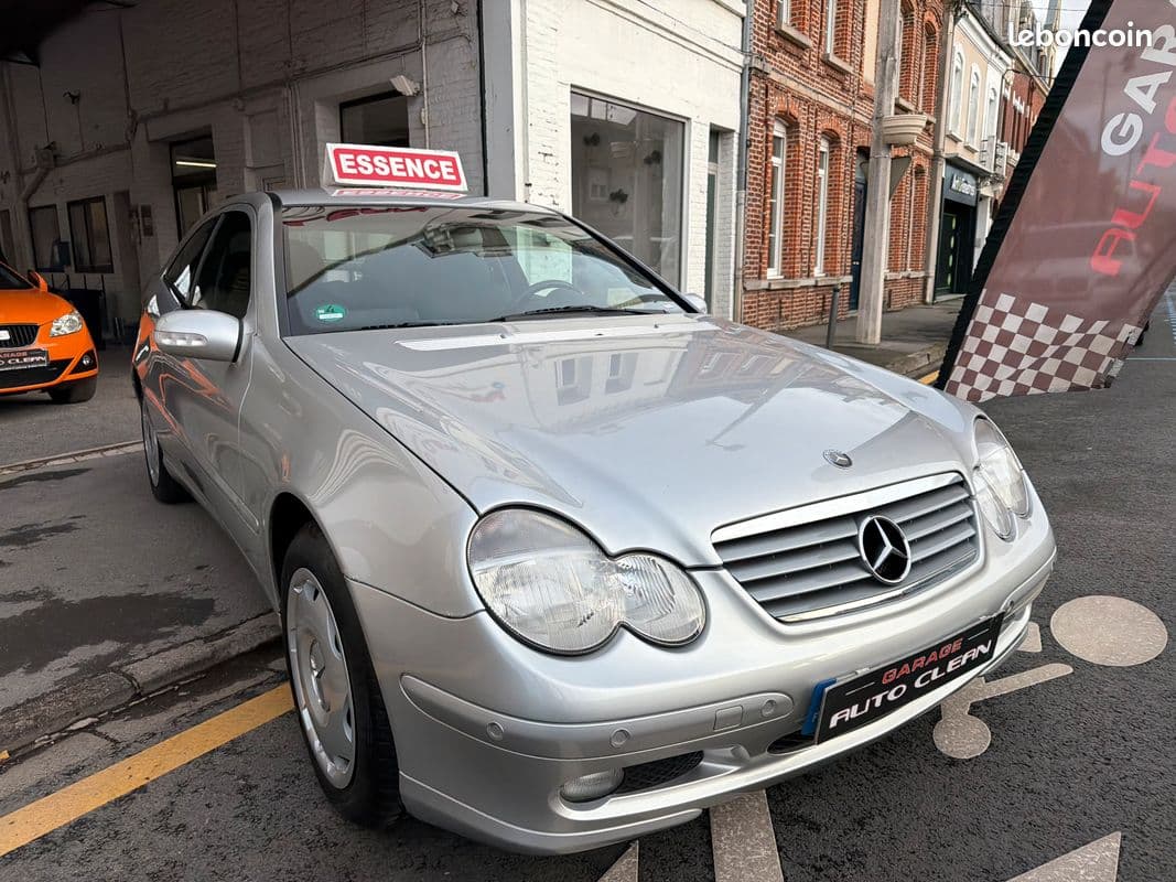 mercedes-benz classe c 2001 image 1