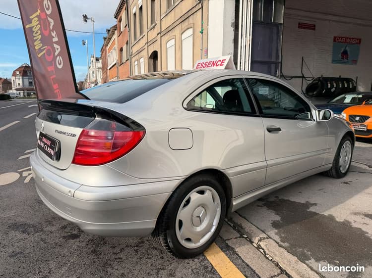 Loader C200 KOMPRESSOR 90.031Kms *1ère main CARNET à Jour MERCEDES image