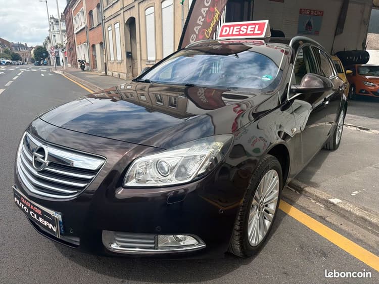 Loader INSIGNIA Sports 2.0CDTi *4x4 Suivi COMPLET OPEL image