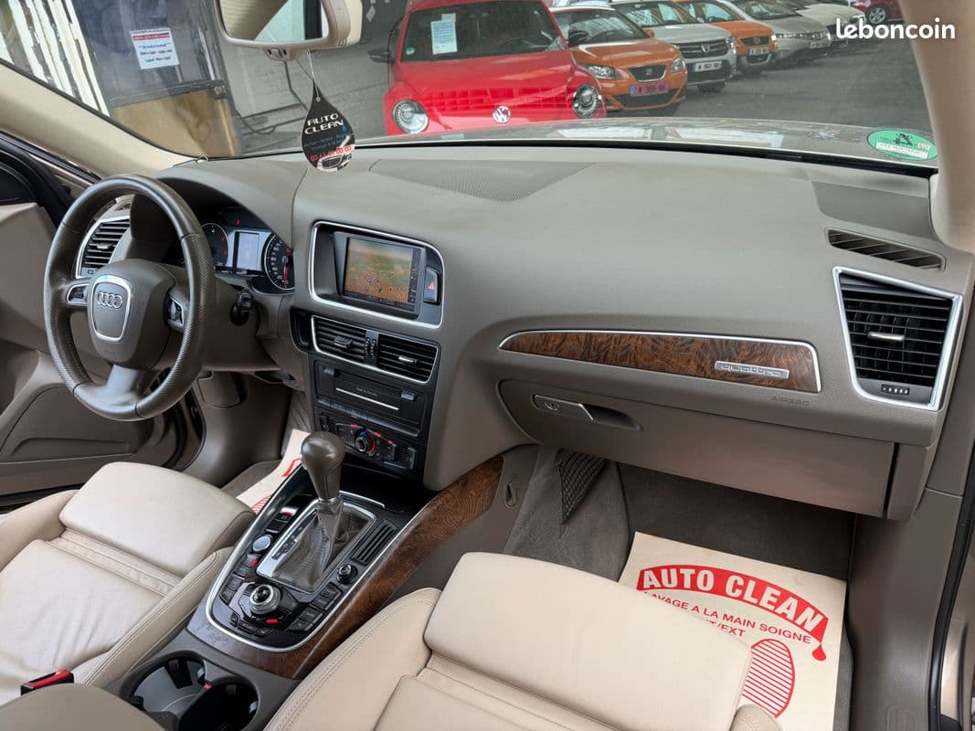 audi q5 2009 image 4