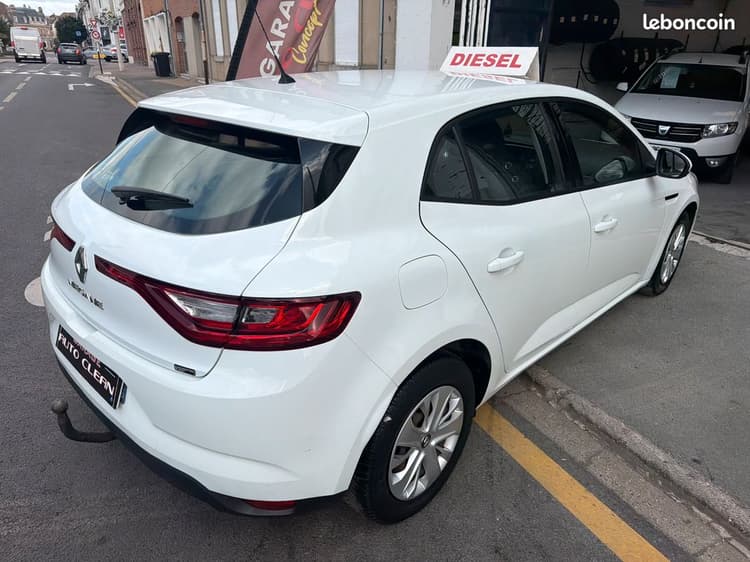 Loader 🇫🇷MEGANE IV 1.5Dci Bluetooth *CLIM 2PLACES GARANTIE image