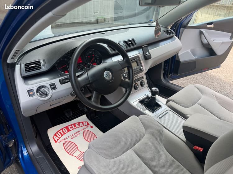 Loader PASSAT 2.0TFSi 200Ch 1ère main *CARNET à jour VOLKSWAGEN image