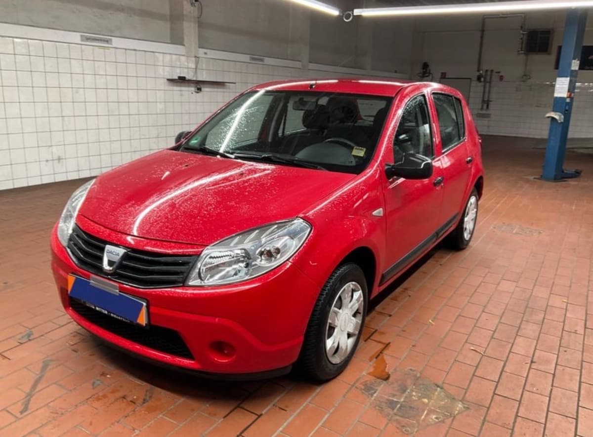 dacia Sandero 2009 image 1