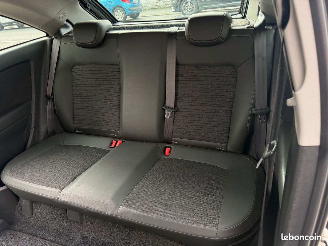 opel corsa 2015 image 10