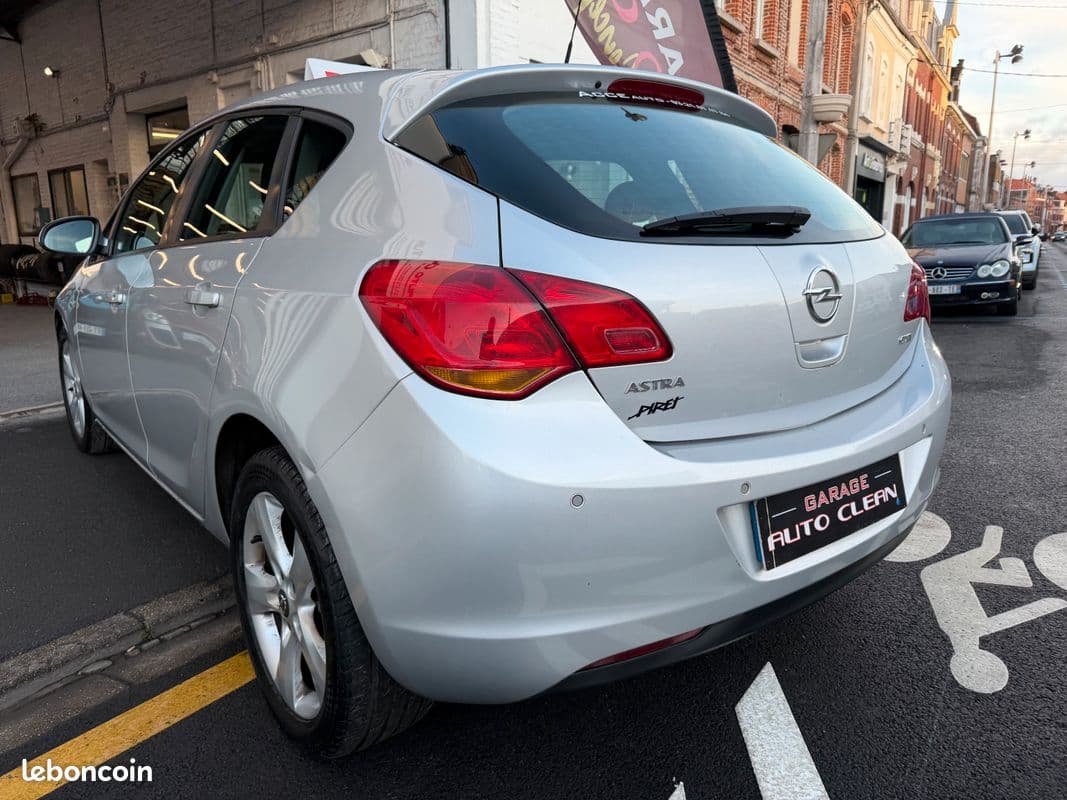 opel astra 2010 image 5
